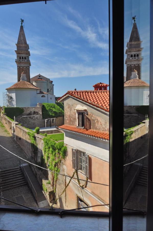 Max 3* Piran